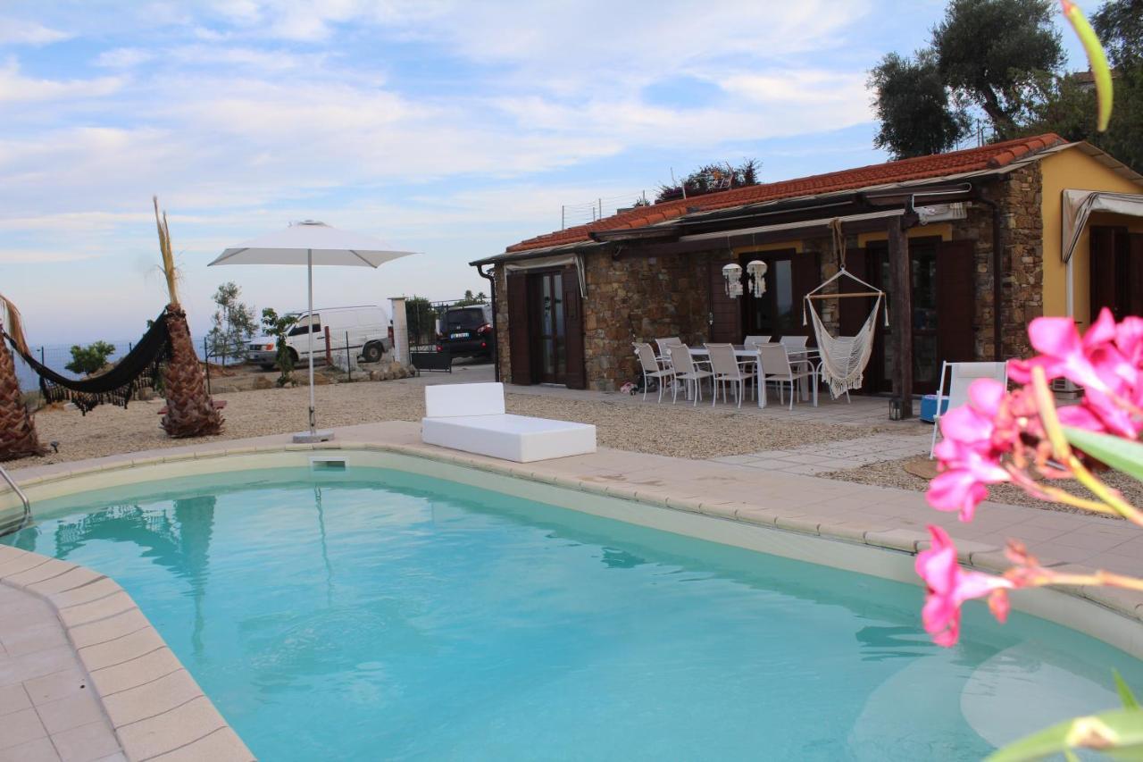 Villa Clicla - Pool, Sea,Hommock Swing And Laziness Imperia Esterno foto